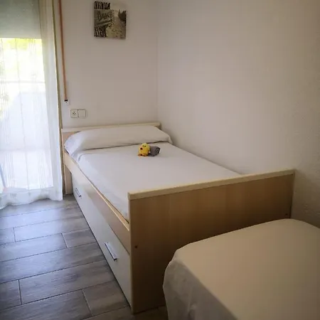 Apartment Beautiful In With Pool Access